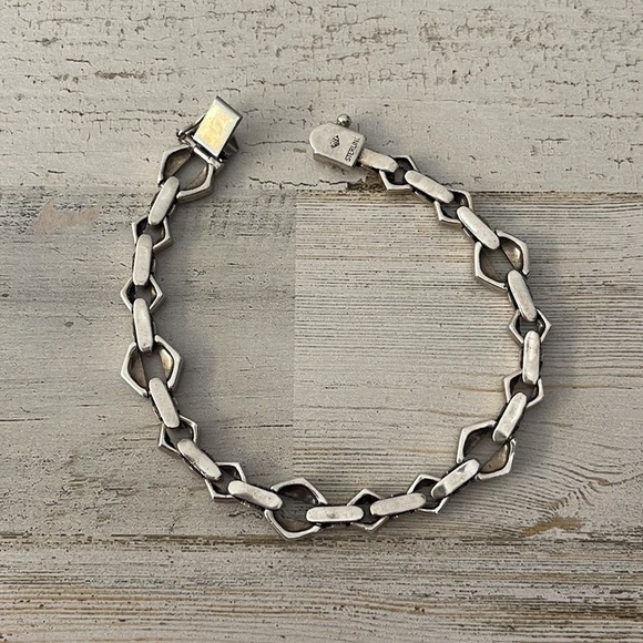 Judith Jack Sterling Silver Marcasite Bracelet. - Picture 2 of 5